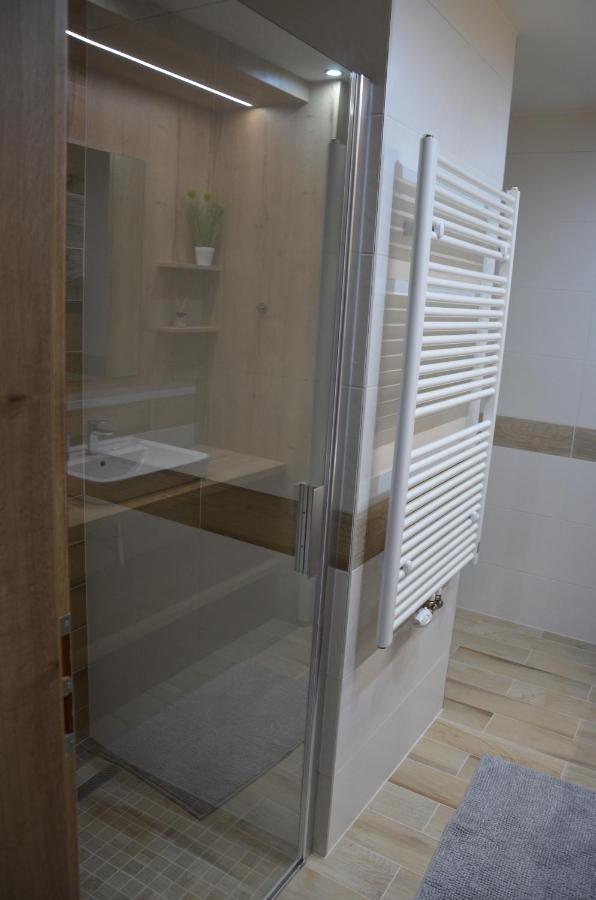 Visit Sauna Klinovec Loučná pod Klínovcem Esterno foto